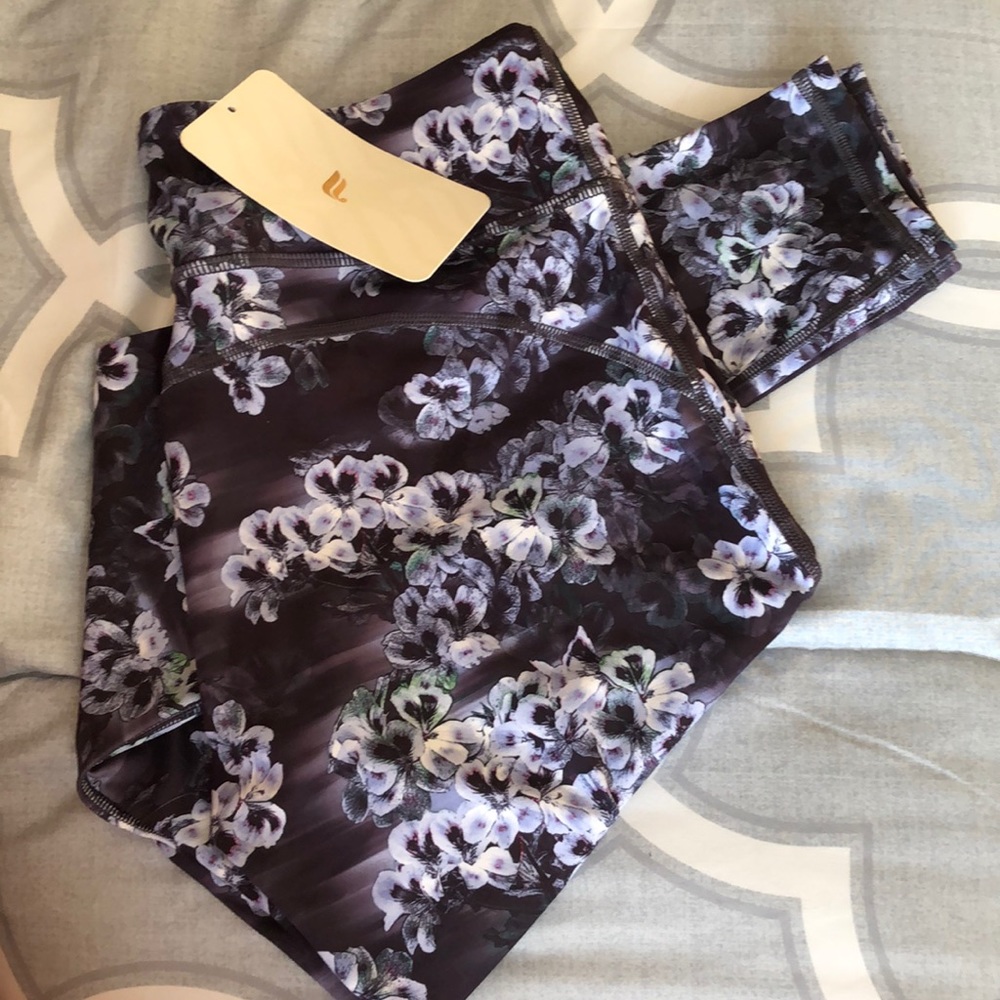 Fabletics leggings
